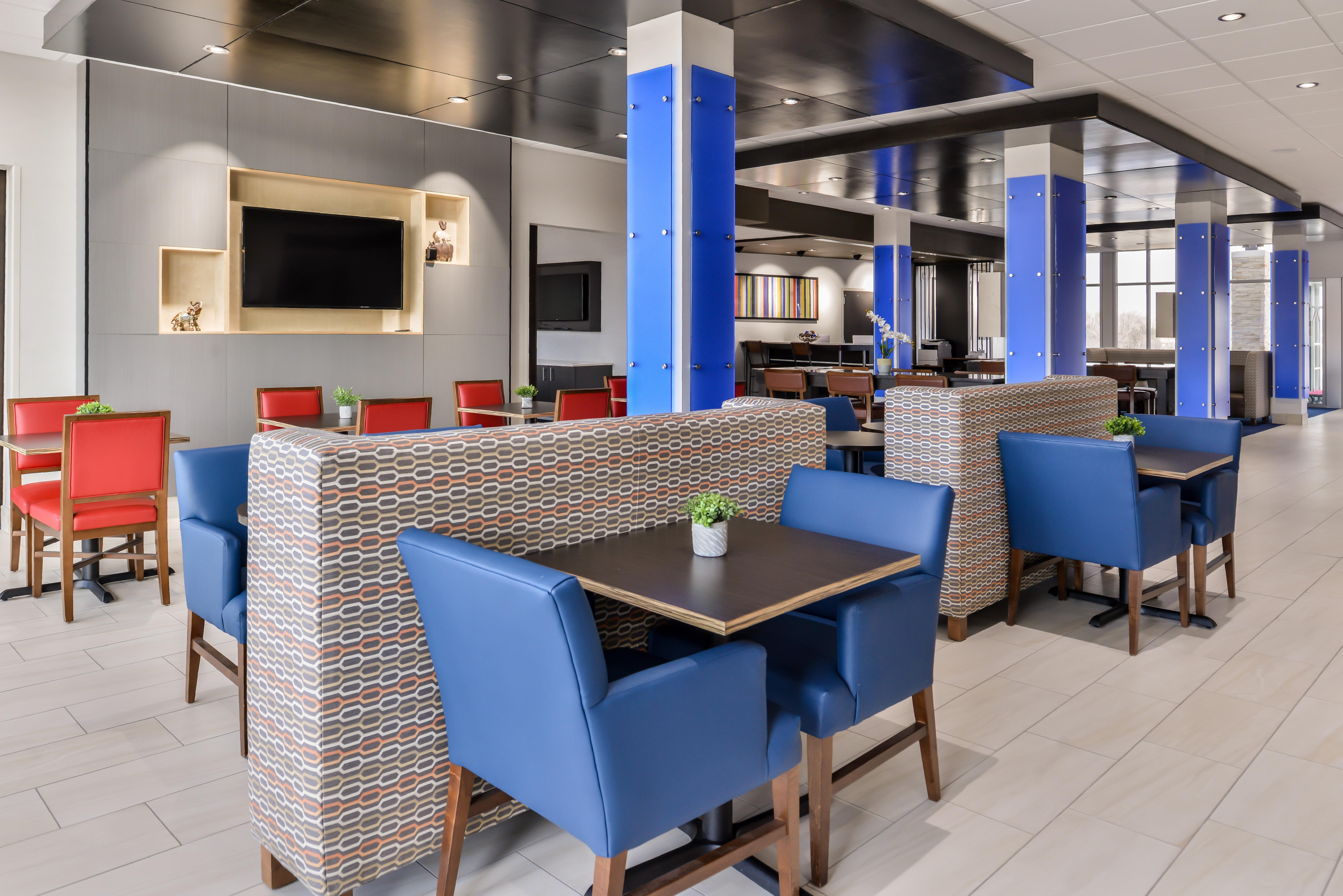Holiday Inn Express & Suites - Kansas City - Lee'S Summit By Ihg Экстерьер фото
