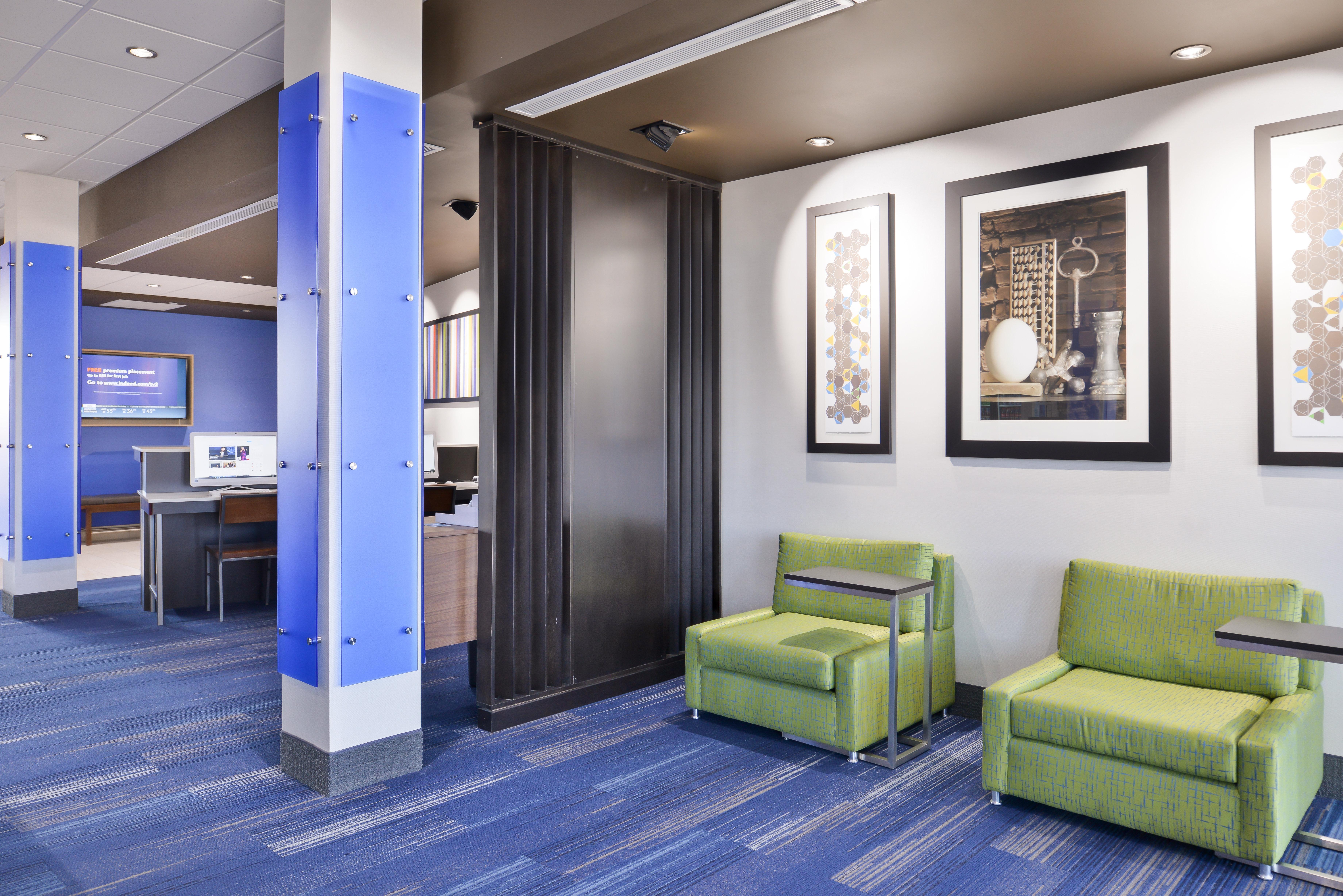 Holiday Inn Express & Suites - Kansas City - Lee'S Summit By Ihg Экстерьер фото